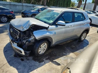 HYUNDAI VENUE SE