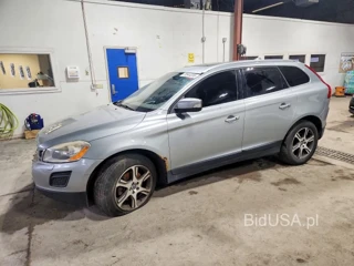 VOLVO XC60 T6