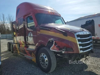 FREIGHTLINER CASCADIA