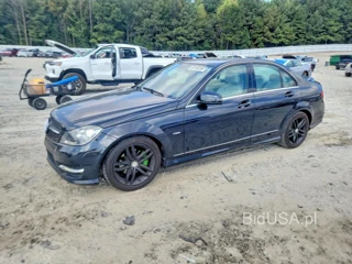 MERCEDES-BENZ C 250
