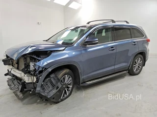 TOYOTA HIGHLANDER XLE