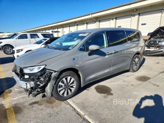 CHRYSLER PACIFICA HYBRID TOURING L