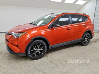 TOYOTA RAV4 SE