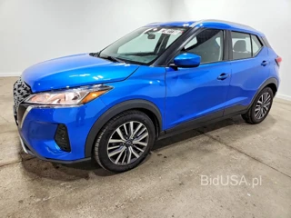 NISSAN KICKS SV