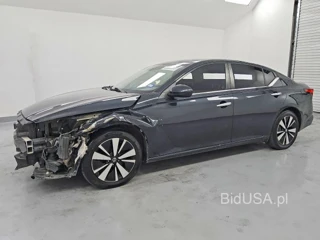NISSAN ALTIMA SV