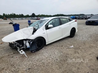 TOYOTA PRIUS PRIME ADVANCED