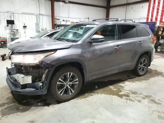 TOYOTA HIGHLANDER LE