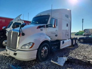 KENWORTH CONSTRUCTION T680