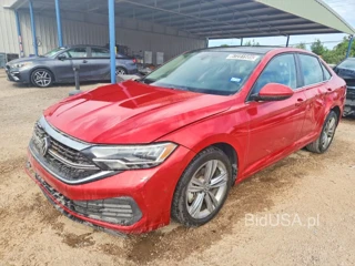 VOLKSWAGEN JETTA SE