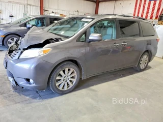 TOYOTA SIENNA XLE 7-PASSENGER