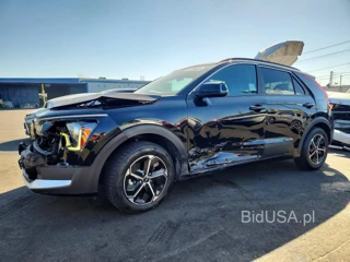 KIA NIRO EX