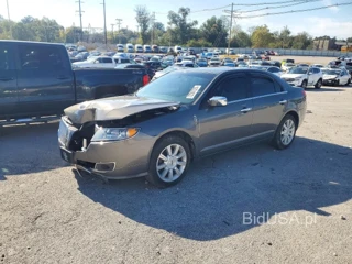 LINCOLN MKZ