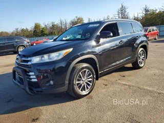 TOYOTA HIGHLANDER XLE