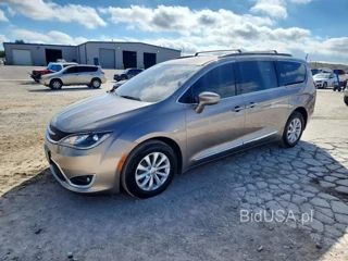 CHRYSLER PACIFICA TOURING L
