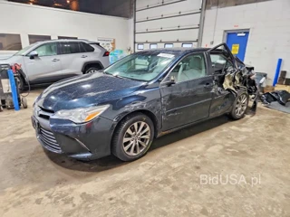 TOYOTA CAMRY XLE