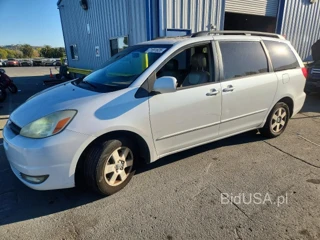 TOYOTA SIENNA XLE 7 PASSENGER