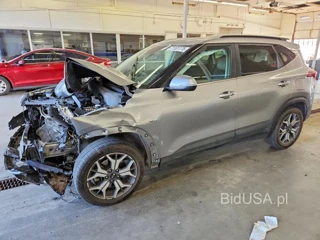 KIA SELTOS EX