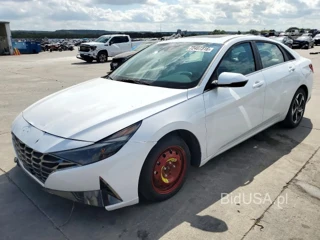 HYUNDAI ELANTRA LIMITED