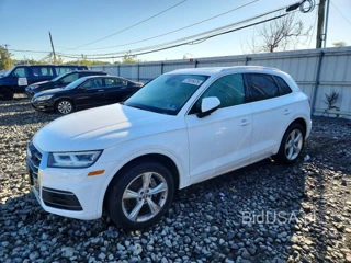 AUDI Q5 PREMIUM PLUS