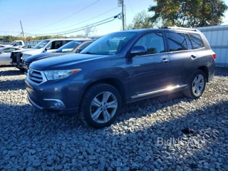 TOYOTA HIGHLANDER LIMITED