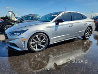 HYUNDAI SONATA SEL PLUS
