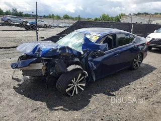 NISSAN ALTIMA SR