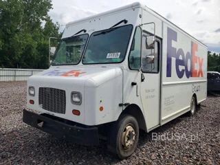 FRHT - FREIGHTLINER CHASSIS M LINE WALK-IN VAN