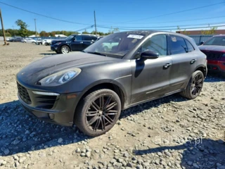 PORSCHE MACAN S