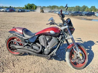 VICTORY MOTORCYCLES HAMMER S