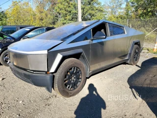 TESLA CYBERTRUCK