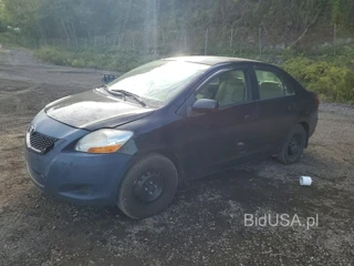 TOYOTA YARIS BASE