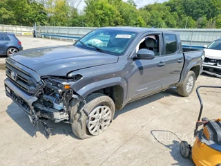 TOYOTA TACOMA SR5