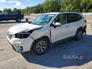 SUBARU FORESTER PREMIUM