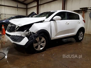 KIA SPORTAGE LX