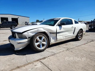 FORD MUSTANG GT