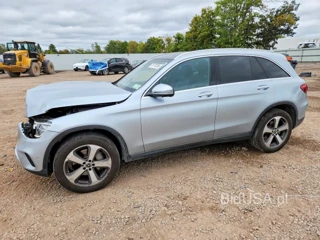 MERCEDES-BENZ GLC 300 4MATIC