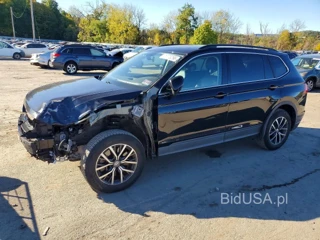 VOLKSWAGEN TIGUAN SE