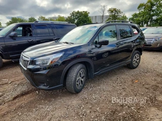 SUBARU FORESTER PREMIUM