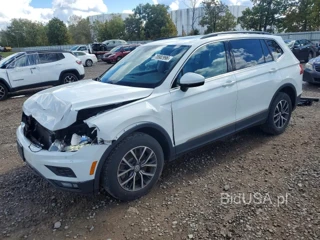 VOLKSWAGEN TIGUAN SE