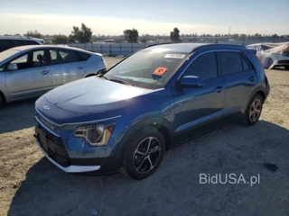 KIA NIRO EX