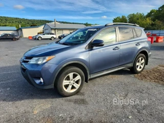 TOYOTA RAV4 XLE