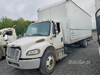 FREIGHTLINER M2