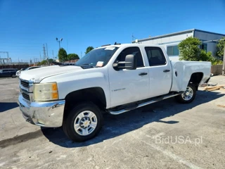 CHEVROLET SILVERADO K3500 LT