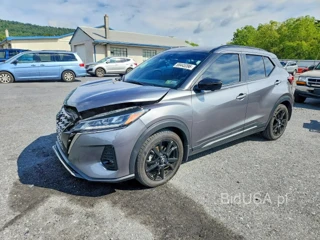 NISSAN KICKS SR