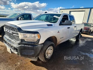 RAM 2500 TRADESMAN
