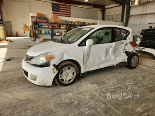 NISSAN VERSA 1.8 S