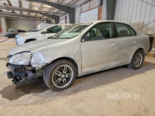 VOLKSWAGEN JETTA SE