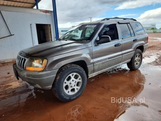 JEEP GRAND CHEROKEE LAREDO
