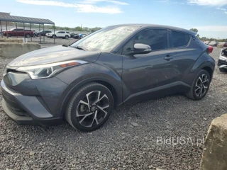 TOYOTA C-HR XLE