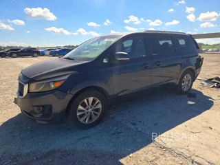 KIA SEDONA LX